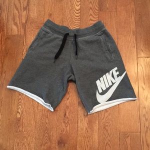 Nike joggers shorts